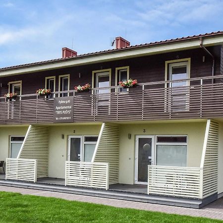 Apartamentai Trys Pusys Šventoji Екстериор снимка