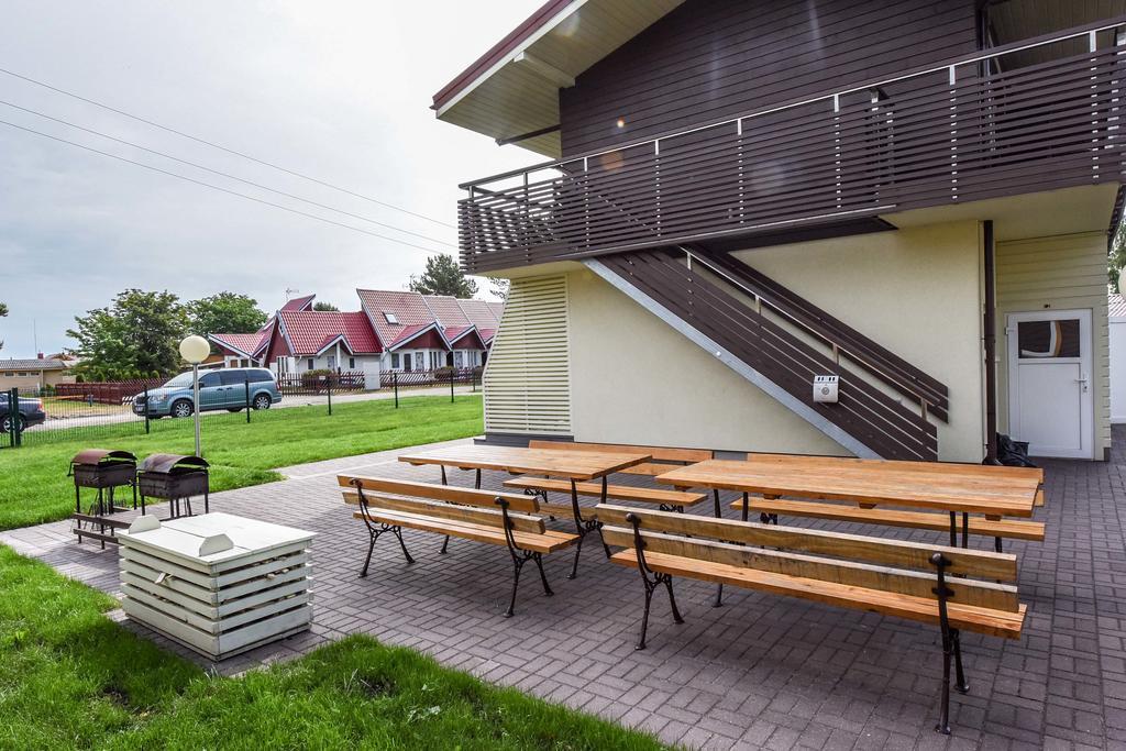 Apartamentai Trys Pusys Šventoji Екстериор снимка