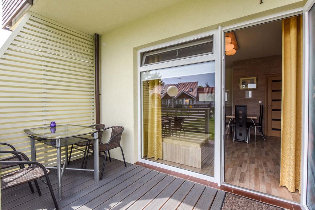 Apartamentai Trys Pusys Šventoji Екстериор снимка
