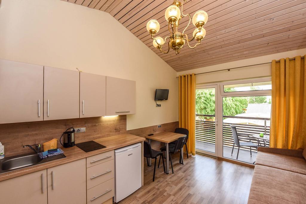 Apartamentai Trys Pusys Šventoji Екстериор снимка